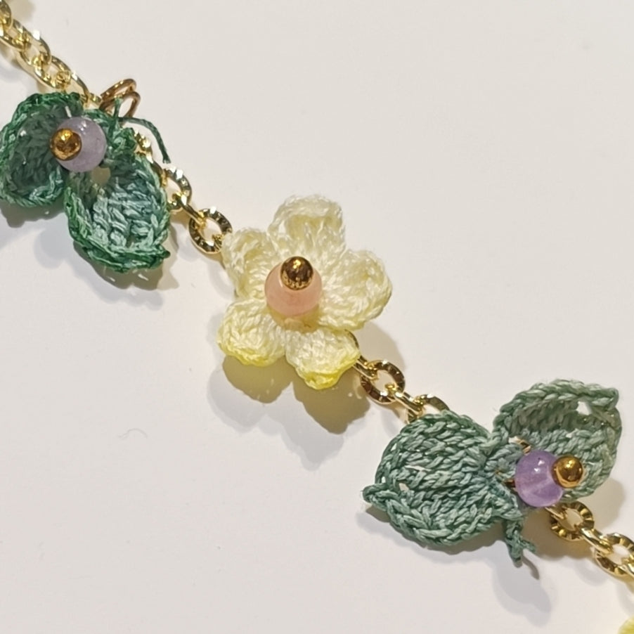 Micro-crochet Flower Bracelet