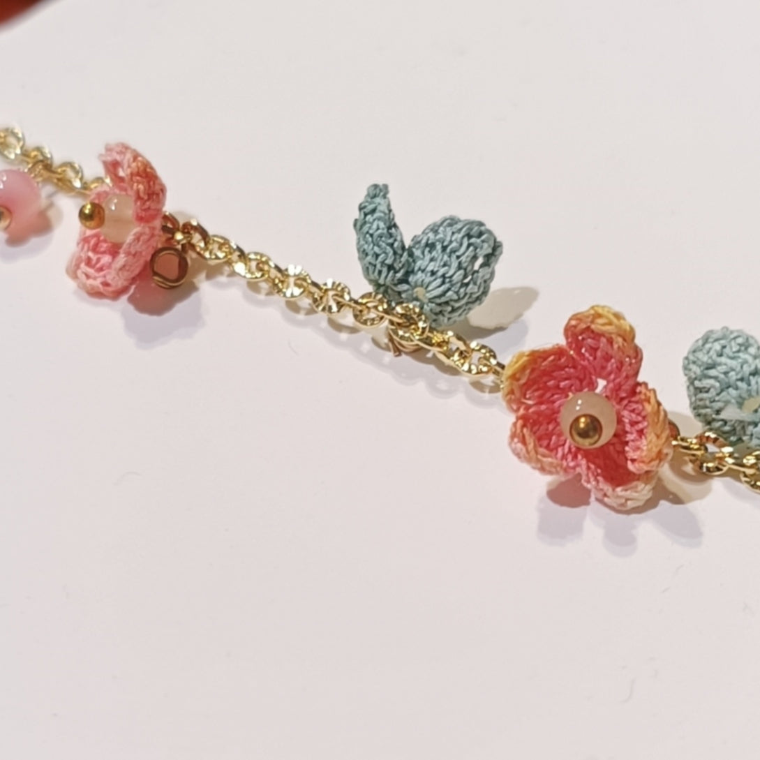 Micro-crochet Flower Bracelet